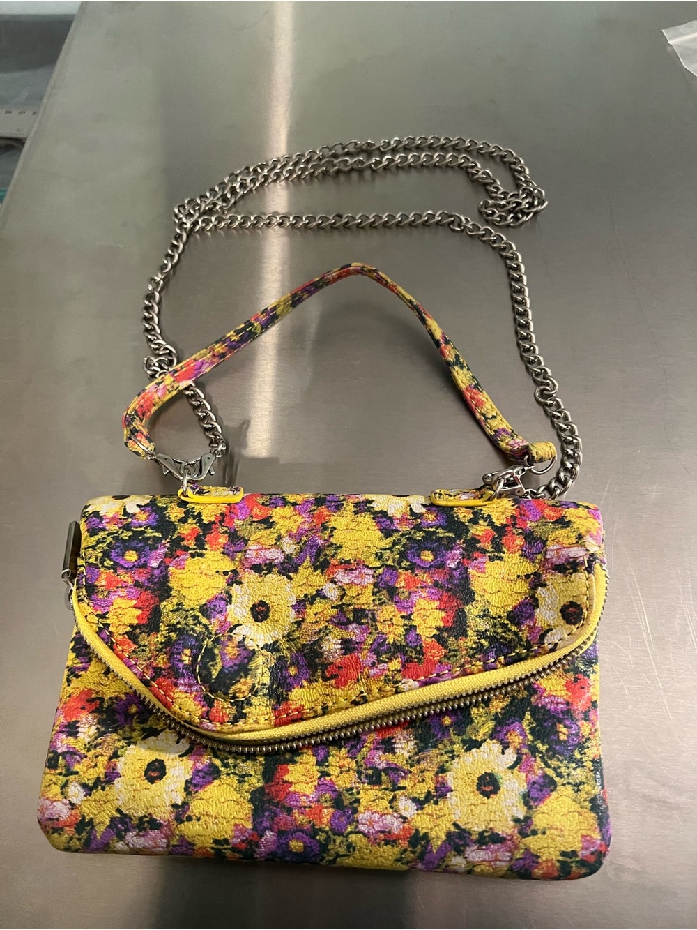 Hobo  Brand Floral Crossbody/Wristlet Zip Up Mini Bag with Dual Straps